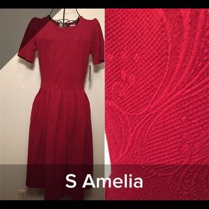 LulaRoe Amelia, size small. With tags, never worn